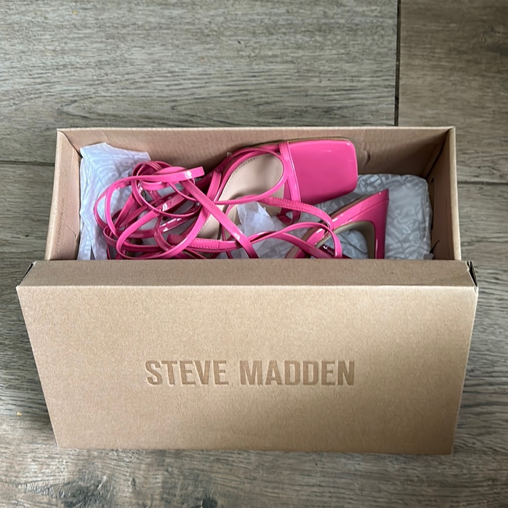 Steve Madden pink heels